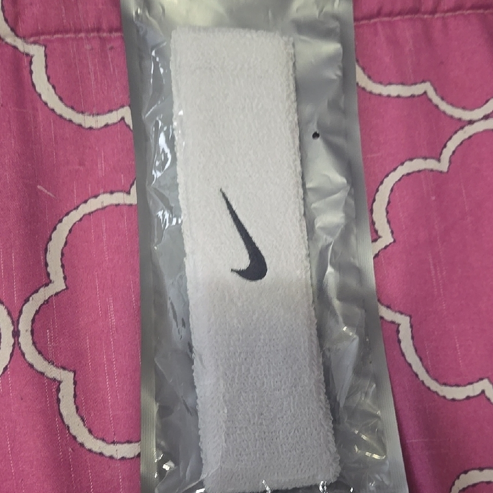 Nike White Headband One Size - Picture 2 of 6